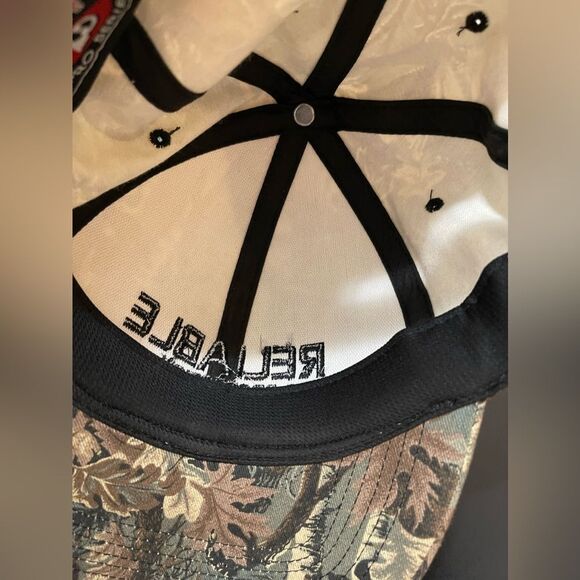 Camo Hats Adjustable Lot of 2 - Picture 5 of 8